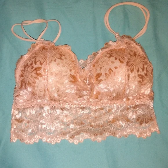 🍑🖤🤍 NWT Juniors Lace Bras 36B 3 Set Lot Trio Feminine Elegant Date Valentines - Picture 3 of 5